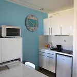 Avec Terrasse Et Parking, Vue A - Fr-1-309-140